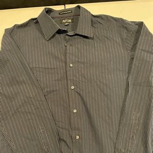 Apt 9 Long-sleeved navy with blue stripes dress shirt. Size L.